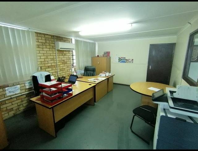 BUSINESS PROPERTY TO RENT IN RICHARDS BAY EXT 7